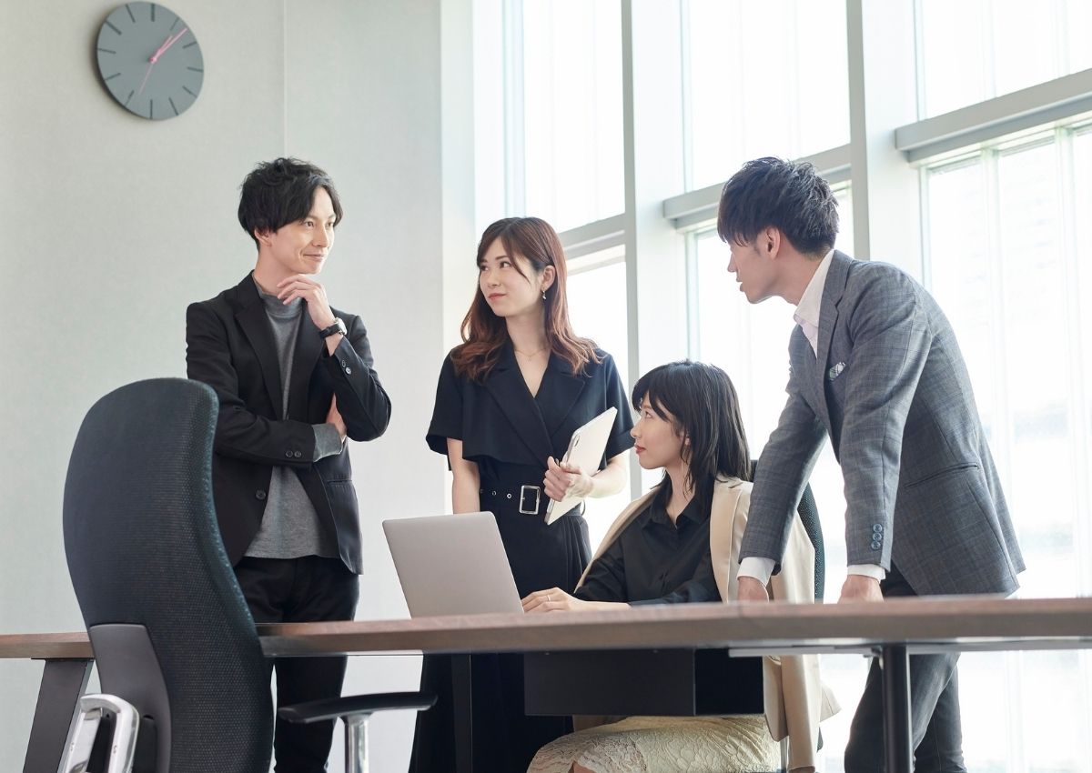 co-mat-bang-muon-lam-dai-ly-nen-kinh-doanh-nganh-nao-5