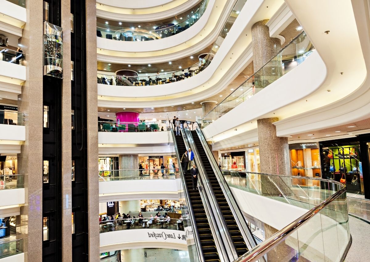 dung-nham-lan-giua-dinh-nghia-trung-tam-thuong-mai-va-shophouse-4