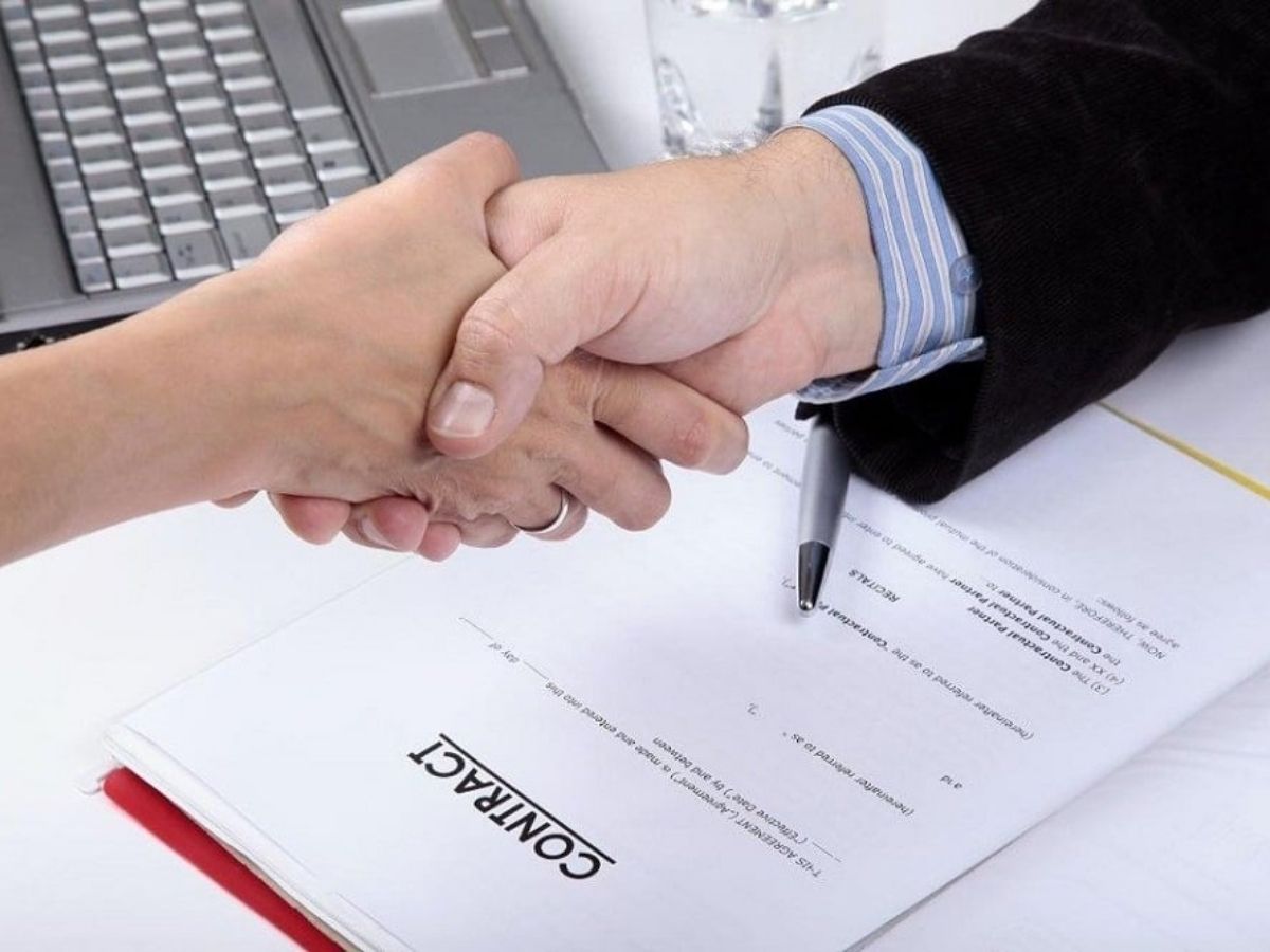 cach-lap-hop-dong-thue-van-phong-lam-tru-so-cong-ty-chi-tiet-1