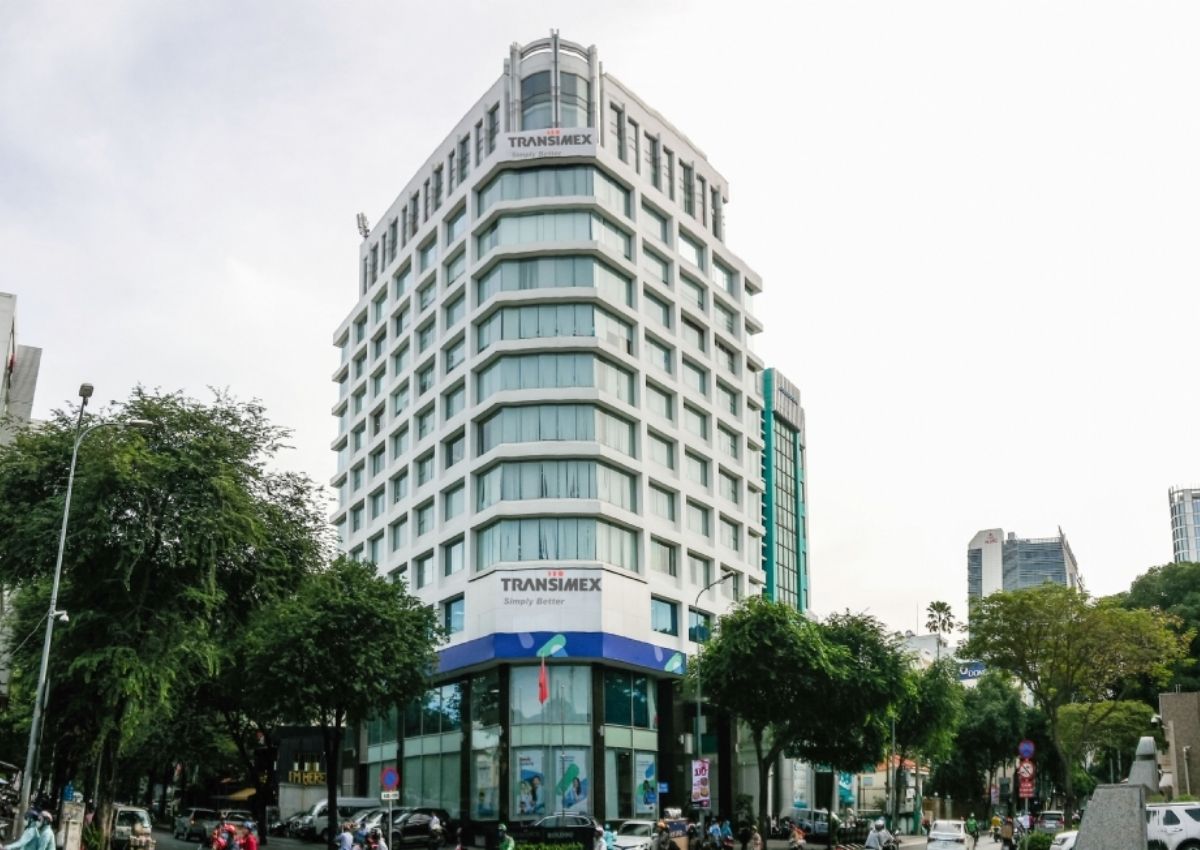 danh-sach-toa-nha-2-mat-tien-quan-1-noi-bat-3