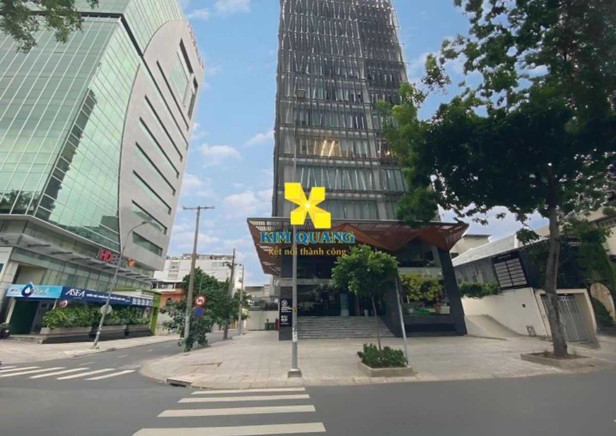 danh-sach-toa-nha-2-mat-tien-quan-1-noi-bat-4