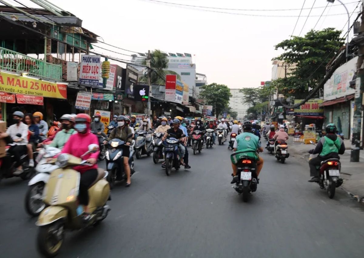 top-10-con-duong-sam-uat-nen-thue-mat-bang-3