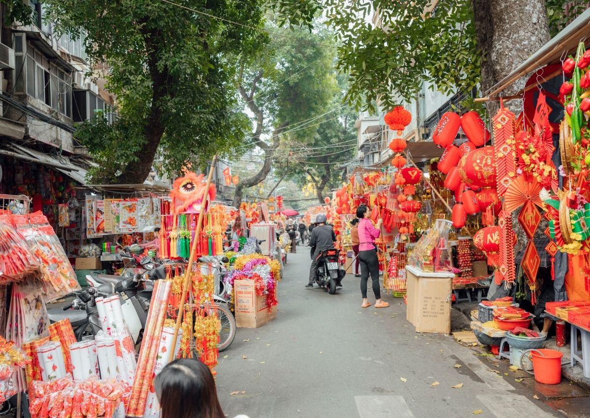 menh-moc-tet-mac-mau-gi-de-suon-se-ca-nam-2026-3