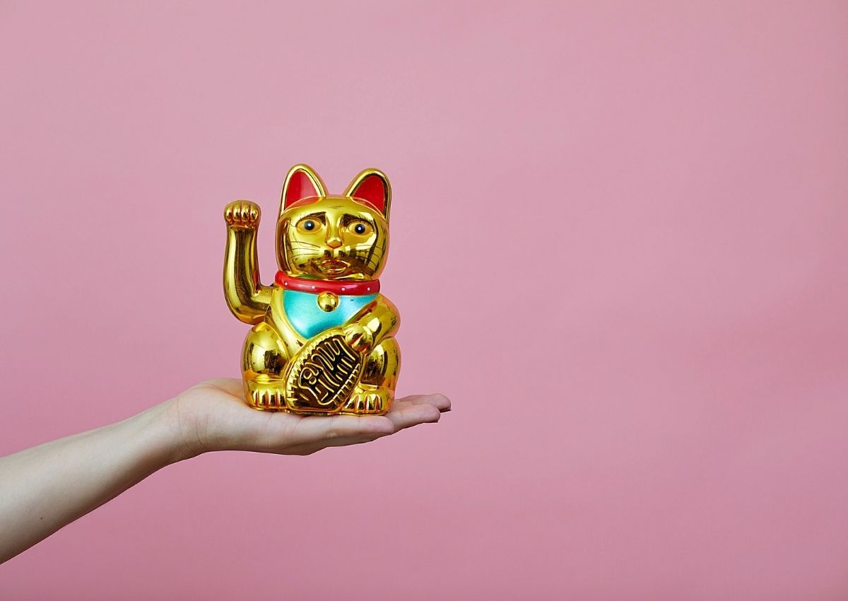 y-nghia-meo-than-tai-trong-phong-thuy-van-phong-4