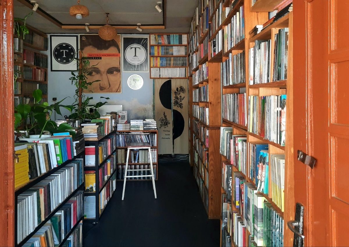 kinh-nghiem-mo-nha-sach-tu-a-z-hoan-von-nhanh-3