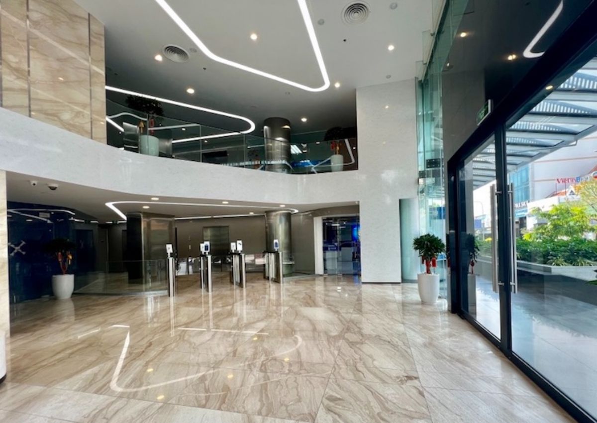 nhung-thong-tin-can-biet-ve-toa-nha-alpha-tower-quan-3-4