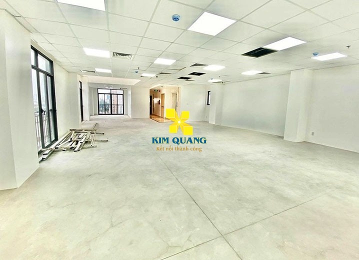 Bán toà nhà 105 - 107 Cô Giang Phường Cầu Ông Lãnh