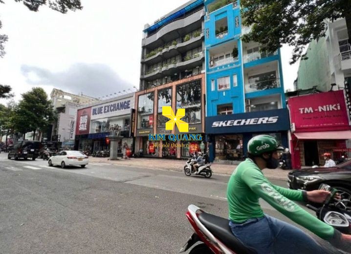 Bán tòa nhà 131 - 133 Nguyễn Trãi Phường Chợ Quán