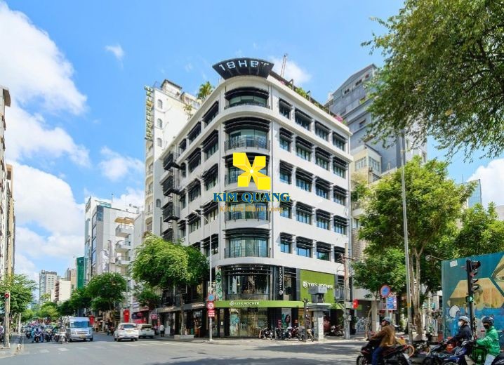Cho Thuê Tòa Nhà Góc 2MT 18 Hai Bà Trưng và Đông Du