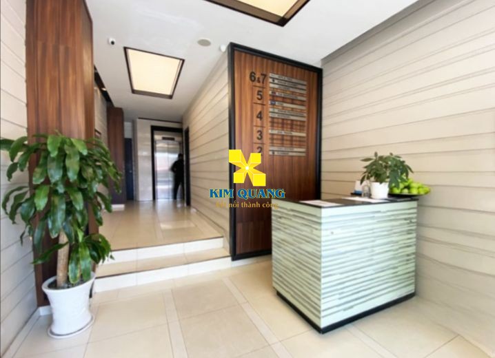 Cho Thuê Tòa Nhà Góc 2MT 18 Hai Bà Trưng và Đông Du