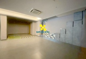 BÁN TÒA NHÀ MẶT TIỀN 115-117 VÕ OANH