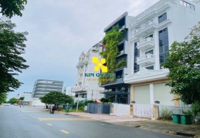 BÁN TÒA NHÀ MẶT TIỀN ĐƯỜNG NGUYỄN VĂN KỈNH