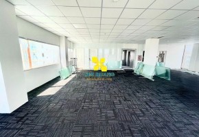 CHO THUÊ CẢ TÒA NHÀ 200 LÊ LAI QUẬN 1