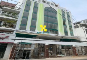 CHO THUÊ CẢ TÒA NHÀ 402-404 HUỲNH VĂN BÁNH