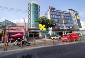 CHO THUÊ CẢ TÒA NHÀ 482-484A NGUYỄN THỊ THẬP