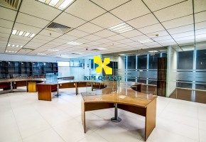 CHO THUÊ NGUYÊN TÒA NHÀ 101D CỘNG HÒA