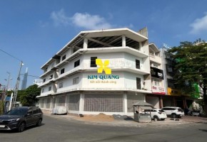 CHO THUÊ NGUYÊN TÒA NHÀ 3 MẶT TIỀN ĐƯỜNG NGUYỄN QUÝ ĐỨC
