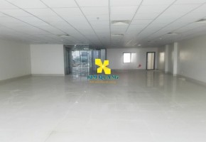 CHO THUÊ TÒA NHÀ MẶT TIỀN 576-578 CỘNG HÒA