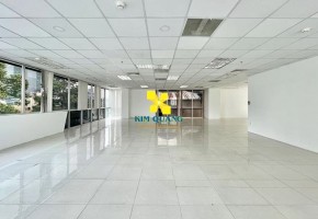 CHO THUÊ TÒA NHÀ MẶT TIỀN 99 NGUYỄN THỊ MINH KHAI