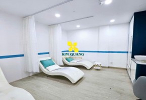 CHO THUÊ TÒA NHÀ MẶT TIỀN ĐƯỜNG CÁCH MẠNG THÁNG 8