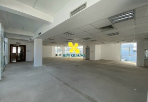 CHO THUÊ TÒA NHÀ NGUYÊN CĂN 400/8A UNG VĂN KHIÊM