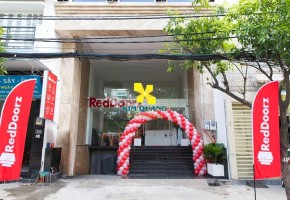 CHO THUÊ VĂN PHÒNG REDDOORZ BUILDING 52 THÂN NHÂN TRUNG