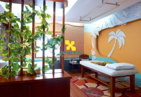CHUYỂN NHƯỢNG KHÁCH SẠN MẶT TIỀN BA THÁNG HAI