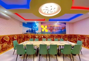 MẶT BẰNG CHO THUÊ 201 NGUYỄN TRÃI QUẬN 1