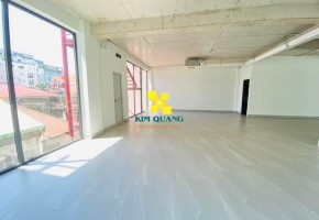 TÒA NHÀ VĂN PHÒNG CHO THUÊ 400/6 UNG VĂN KHIÊM