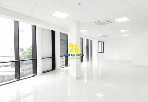 TÒA NHÀ VĂN PHÒNG CHO THUÊ 5 CỬU LONG