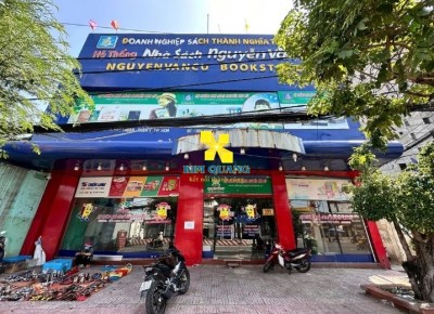 Cho Thuê Mặt Bằng Góc 2MT 1321 Huỳnh Tấn Phát Phường Phú Thuận