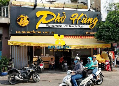 CHO THUÊ NHÀ 2 MẶT TIỀN 241 - 243 NGUYỄN TRÃI